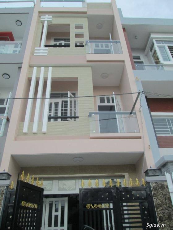 Cần bán nhanh căn nhà kiệt ôtô