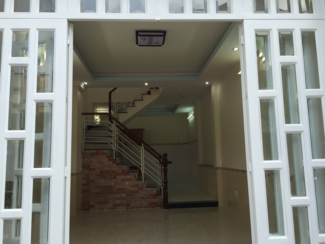 Nhà mặt tiền đường Tiểu La